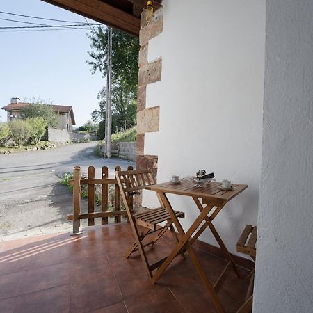 La Casita Del Puente Viejo Villa Oruna Exterior foto